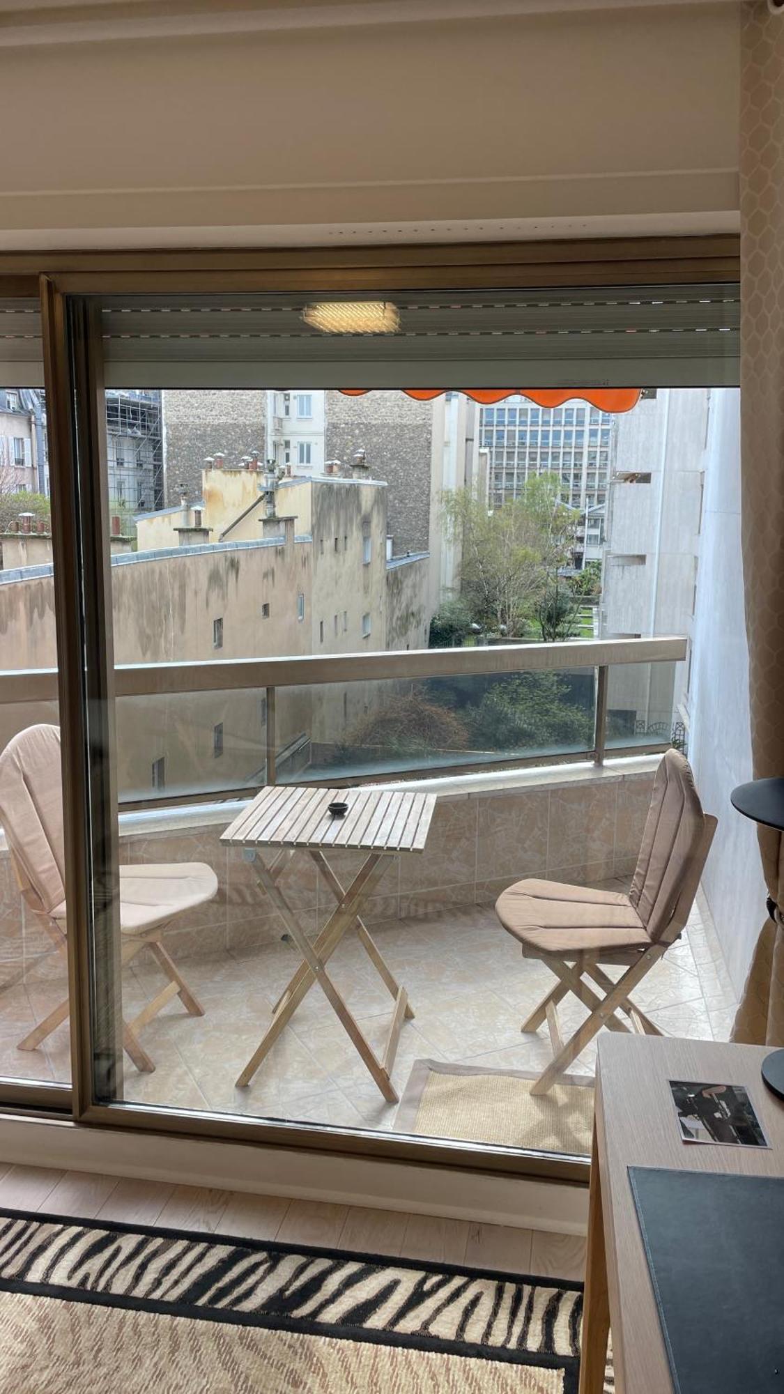 Un Studio De Luxe Les Champs Elysees Paris Luaran gambar